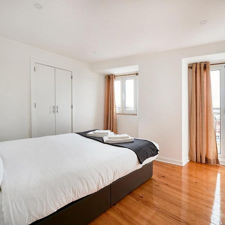 Cozy Flat In Santa Apolonia Appartement Lissabon Buitenkant foto